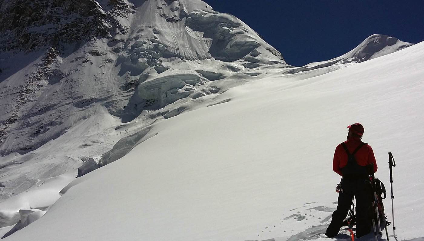 Trial on Trisul (7145 meters) : Jöttnar