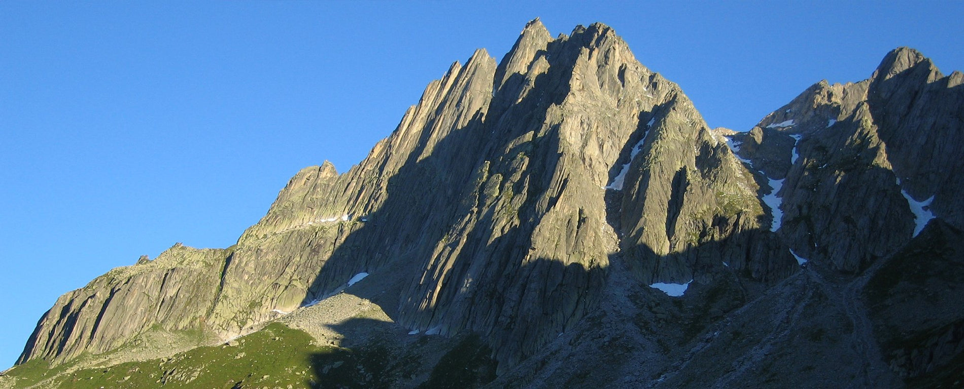 Best of Summer Alpine: Salbitschijen South Ridge